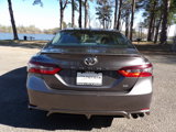 Used 2023 Toyota Camry SE image 4
