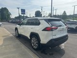 Used 2020 Toyota RAV4 XLE Premium image 5