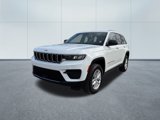 Certified 2023 Jeep Grand Cherokee Laredo image 2