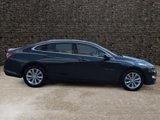 Used 2021 Chevrolet Malibu LT image 3