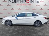 Used 2024 Hyundai Elantra SEL image 3