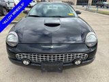 Used 2005 Ford Thunderbird image 2