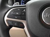Used 2014 Jeep Grand Cherokee Limited image 2