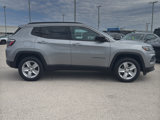 Used 2022 Jeep Compass Latitude w/ Convenience Group image 4