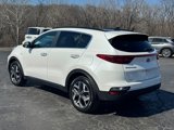 Used 2022 Kia Sportage EX w/ EX Technology Package image 4