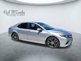Used 2020 Toyota Camry SE image 4