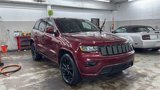 Used 2017 Jeep Grand Cherokee Altitude image 3