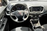 Certified 2022 GMC Terrain SLE w/ Driver Convenience Package image 5