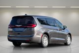 Used 2023 Chrysler Pacifica Touring-L image 3