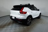 Used 2020 Volvo XC40 T5 R-Design w/ Protection Package Premier image 4