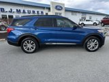 Used 2022 Ford Explorer XLT w/ Equipment Group 202A image 2