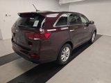 Used 2019 Kia Sorento LX image 2