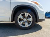 Used 2016 Toyota Highlander Limited Platinum image 5