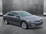 Used 2017 Volkswagen Passat 1.8T SE image 3