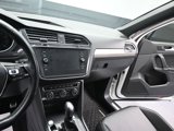 Used 2020 Volkswagen Tiguan SE R-Line image 5