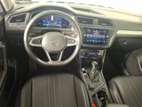 Used 2022 Volkswagen Tiguan SE w/ Panoramic Sunroof Package image 2
