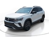 Used 2022 Volkswagen Taos S image 2