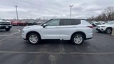Used 2022 Mitsubishi Outlander ES image 5