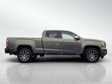 Used 2018 GMC Canyon Denali image 4
