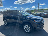 New 2025 Jeep Compass Latitude image 3