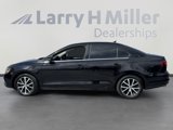 Used 2017 Volkswagen Jetta SE image 5