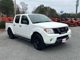 Used 2020 Nissan Frontier SV w/ Midnight Edition Floor Mats image 2