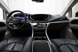 Certified 2023 Chrysler Pacifica Limited image 5