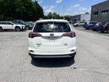 Used 2018 Toyota RAV4 AWD Hybrid image 6