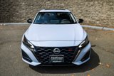 Used 2023 Nissan Altima 2.5 SR w/ SR Premium Package image 2
