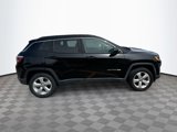 Used 2017 Jeep Compass Latitude image 4