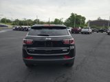 New 2025 Jeep Compass Latitude image 3