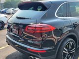 Used 2016 Porsche Cayenne S image 6