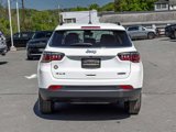 Used 2022 Jeep Compass Latitude image 5