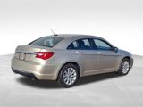 Used 2014 Chrysler 200 Touring image 5
