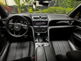 Used 2021 Bentley Bentayga image 4