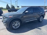 Used 2022 Ford Explorer XLT w/ Equipment Group 202A image 2