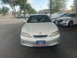 Used 2000 Lexus ES 330 image 2