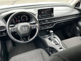Used 2025 Honda HR-V LX image 3