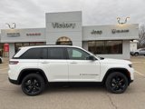 New 2025 Jeep Grand Cherokee Limited w/ Luxury Tech Group II image 3