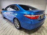 Used 2017 Toyota Camry SE image 2