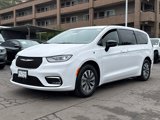 New 2025 Chrysler Pacifica Select image 4