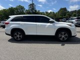 Used 2019 Toyota Highlander LE image 5