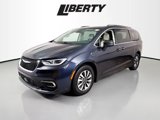 Used 2021 Chrysler Pacifica Touring-L image 3