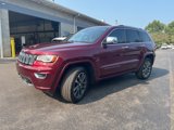 Used 2017 Jeep Grand Cherokee Overland w/ Jeep Active Safety Group image 5