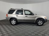 Used 2001 Ford Escape XLT image 3