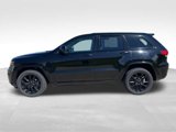 Used 2018 Jeep Grand Cherokee Altitude image 3