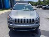 Used 2017 Jeep Cherokee Limited image 5