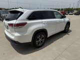 Used 2016 Toyota Highlander XLE image 5