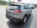Used 2016 Jeep Cherokee Latitude w/ Comfort/Convenience Group image 6