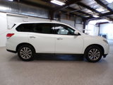 Used 2015 Nissan Pathfinder S image 6
